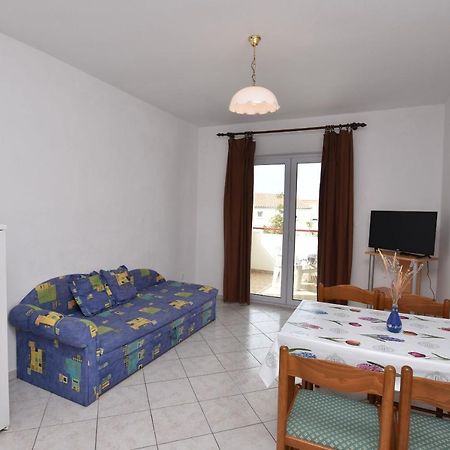 Apartments And Room Kiko พรีมอชเตน ภายนอก รูปภาพ